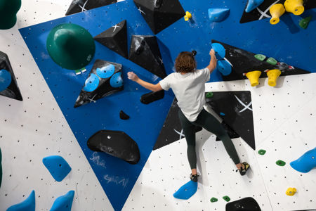 Picture for category Bouldering